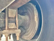 Picture of (Used) 2005 Chevrolet C4500, DIFFERENTIAL HUBS- 