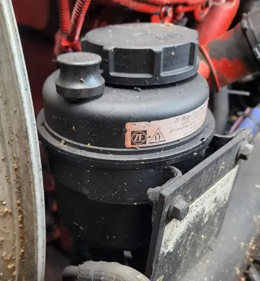 Picture of (Used) 2015 Volvo VNL, POWER STEERING RESERVOIR