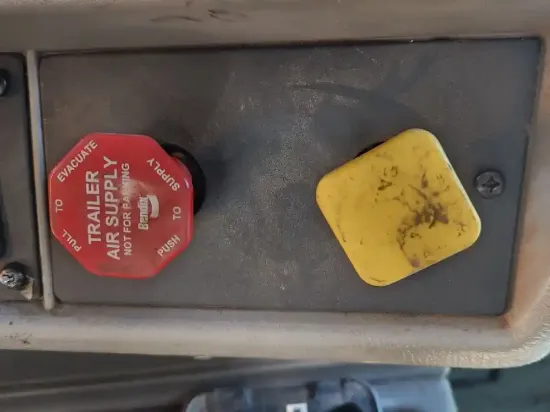 Picture of (Used) 2021 Kenworth T370, MISCELLANEOUS DASH SWITCHES