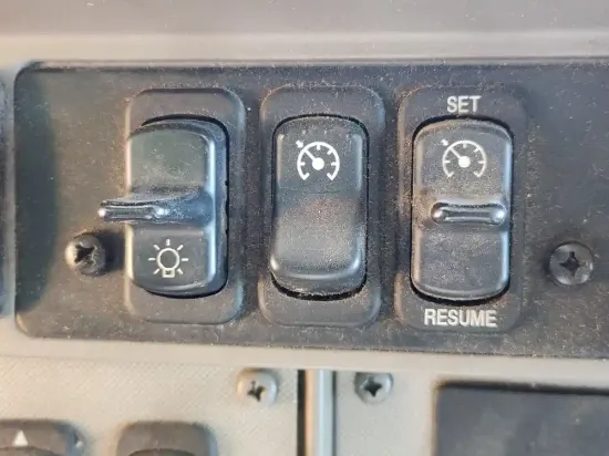 Picture of (Used) 2021 Kenworth T370, MISCELLANEOUS DASH SWITCHES