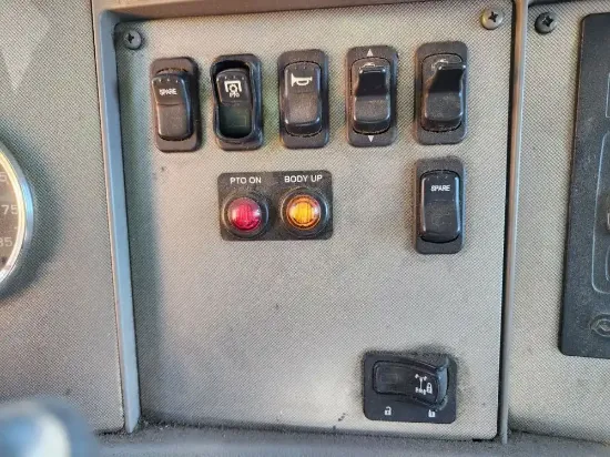 Picture of (Used) 2021 Kenworth T370, MISCELLANEOUS DASH SWITCHES
