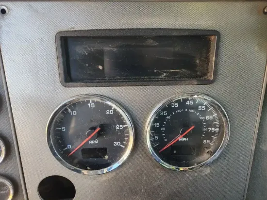 Picture of (Used) 2021 Kenworth T370, INSTRUMENT CLUSTER