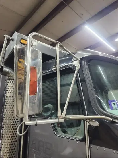 Picture of (Used) 2021 Kenworth T370, SIDE VIEW MIRROR