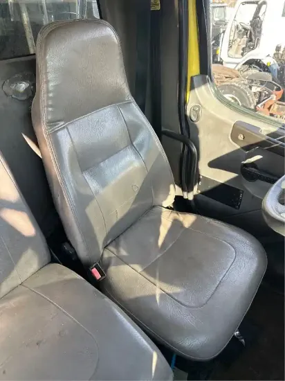 Picture of (Used) 2007 Freightliner M2 106, SEAT