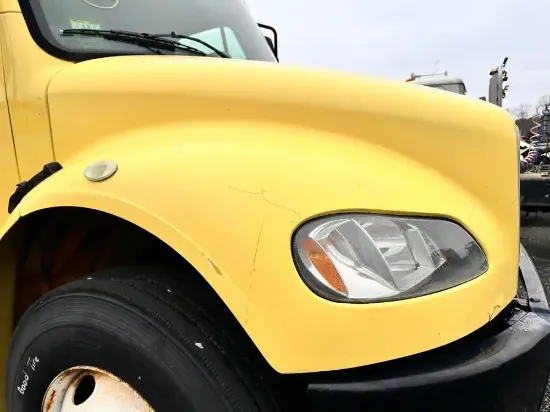 Picture of (Used) 2007 Freightliner M2 106, HOOD ASSEMBLY