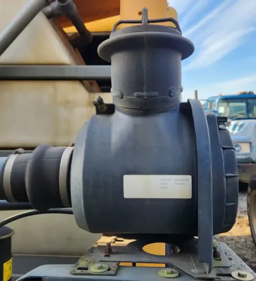 Picture of (Used) 2007 Sterling SC8000 Cargo, AIR CLEANER