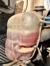Picture of (Used) 2010 International 4300, COOLANT RESERVOIR/RADIATOR OVERFLOW BOTTLE