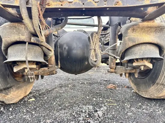 Picture of (Used) 2010 International 4300, DIFFERENTIAL HOUSING ONLY
