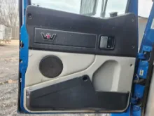 Picture of (Used) 2017 Western Star 4700, INTERIOR DOOR PANEL