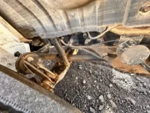 Picture of (Used) 2010 International 4300, FRONT LEAF SPRINGS