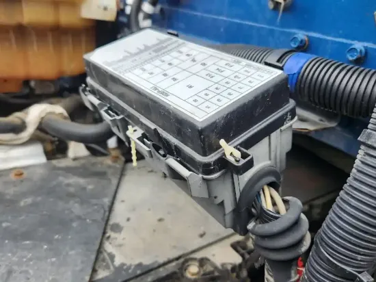 Picture of (Used) 2017 Western Star 4700, FUSE BOX
