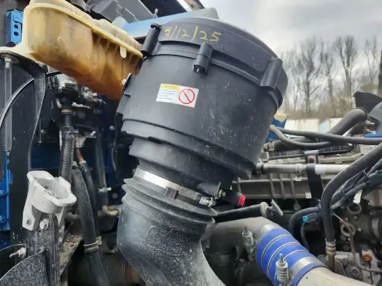 Picture of (Used) 2017 Western Star 4700, AIR CLEANER