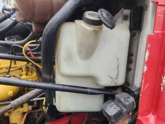 Picture of (Used) 2007 Freightliner Columbia 120, WASHER BOTTLE