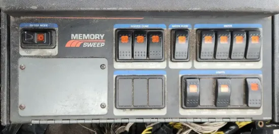 Picture of (Used) 2007 Sterling SC8000 Cargo, MISCELLANEOUS DASH SWITCHES