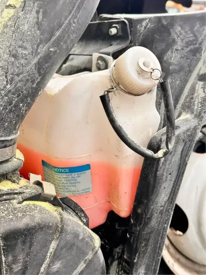 Picture of (Used) 2024 Chevrolet 4500HG, WASHER BOTTLE