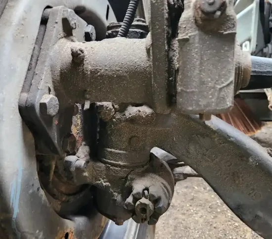 Picture of (Used) 2007 Sterling SC8000 Cargo, FRONT SPINDLE/KNUCKLE