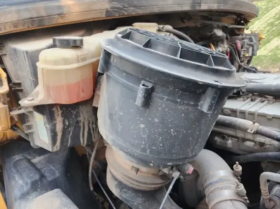 Picture of (Used) 2012 Freightliner 114SD, AIR CLEANER