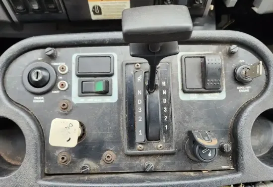 Picture of (Used) 2007 Sterling SC8000 Cargo, MISCELLANEOUS DASH SWITCHES