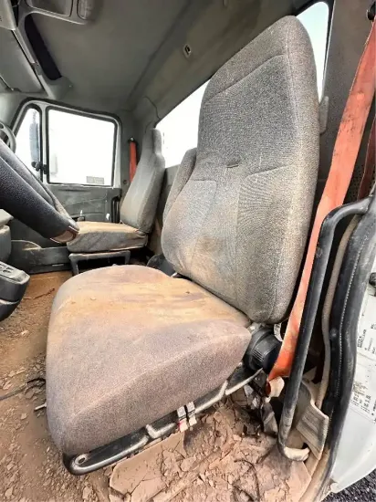 Picture of (Used) 2010 International 4300, SEAT