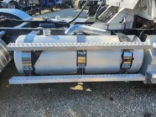 Picture of (Used) 2020 Western Star 4900 FA, FUEL TANK