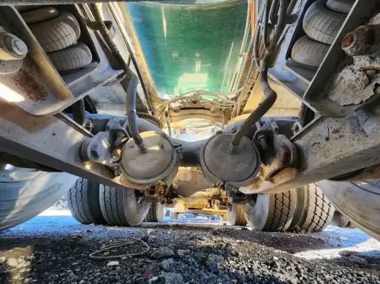 Picture of (Used) 2017 Mack GU813, TAG AXLE