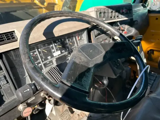 Picture of (Used) 2002 International 4900, STEERING COLUMN- 