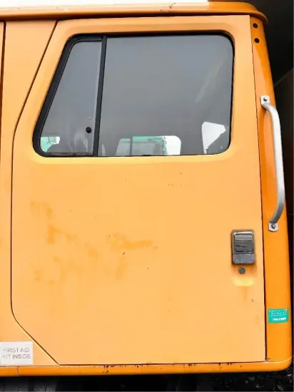 Picture of (Used) 2002 International 4900, DOOR- 