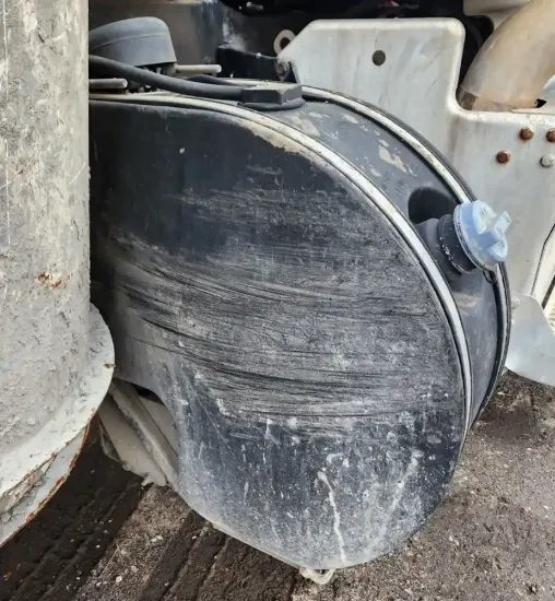 Picture of (Used) 2019 Peterbilt 567, DEF TANK