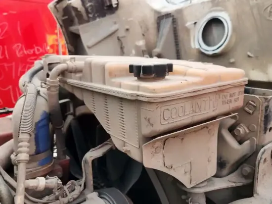 Picture of (Used) 2018 Peterbilt 567, RADIATOR OVERFLOW BOTTLE