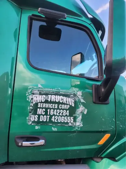 Picture of (Used) 2020 Peterbilt 579, DOOR