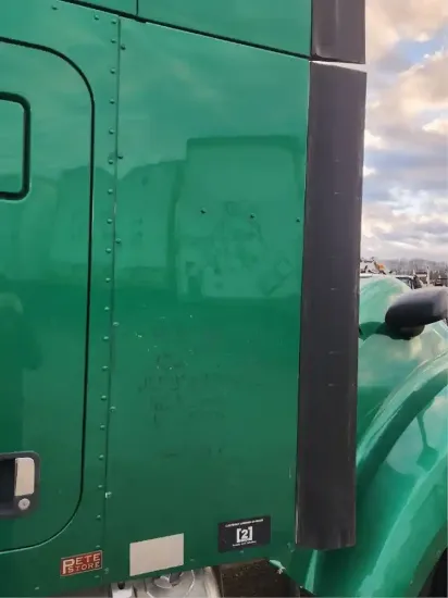 Picture of (Used) 2020 Peterbilt 579, SLEEPER FAIRINGS