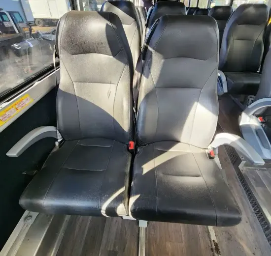 Picture of (Used) 2021 MCI D4505, SEAT
