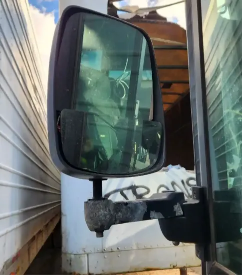 Picture of (Used) 2021 MCI D4505, SIDE VIEW MIRROR
