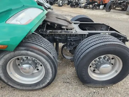 Picture of (Used) 2020 Peterbilt 579, COMPLETE TANDEM CUTOFF