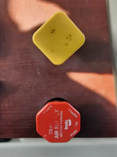 Picture of (Used) 2020 Western Star 5700, MISCELLANEOUS DASH SWITCHES