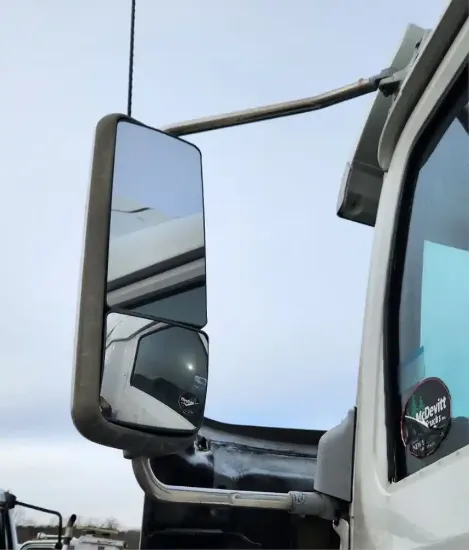 Picture of (Used) 2020 Western Star 5700, SIDE VIEW MIRROR