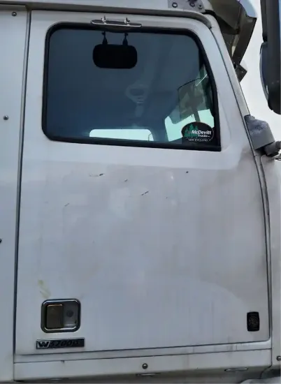 Picture of (Used) 2020 Western Star 5700, DOOR