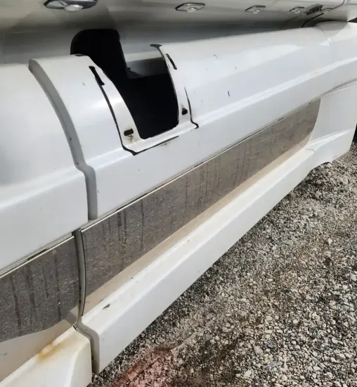 Picture of (Used) 2020 Western Star 5700, TANK FAIRINGS