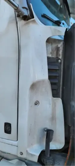 Picture of (Used) 2020 Western Star 5700, COWL