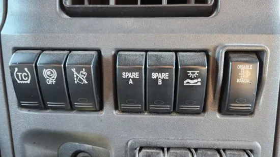 Picture of (Used) 2020 Peterbilt 579, MISCELLANEOUS DASH SWITCHES