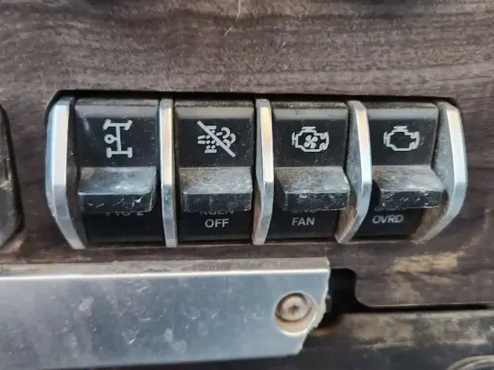 Picture of (Used) 2021 Western Star 49X, MISCELLANEOUS DASH SWITCHES