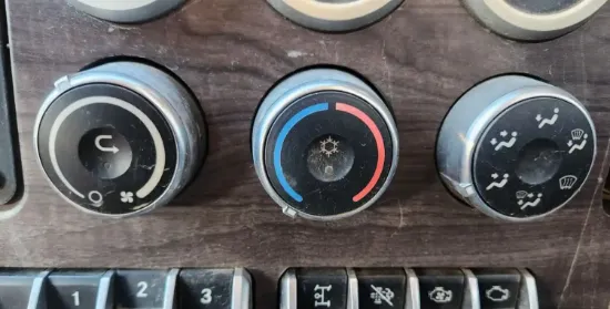 Picture of (Used) 2021 Western Star 49X, TEMPERATURE CONTROL ASSEMBLY