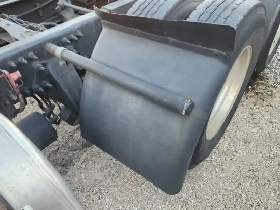 Picture of (Used) 2017 Freightliner Cascadia 125, REAR QUARTER FENDER