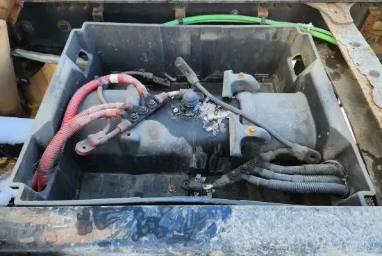 Picture of (Used) 2016 Freightliner Cascadia 113, BATTERY BOX
