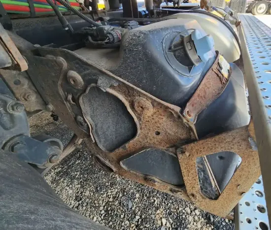 Picture of (Used) 2016 Freightliner Cascadia 113, DEF TANK