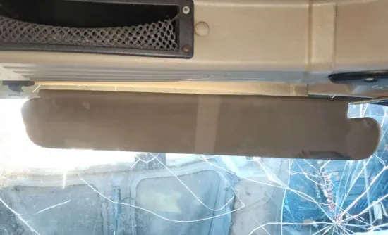 Picture of (Used) 2007 International 9200I, SUN VISOR