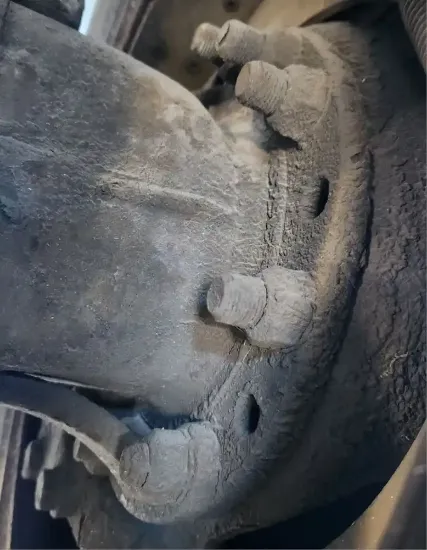 Picture of (Used) 2007 Freightliner Columbia 112, DIFFERENTIAL HUBS