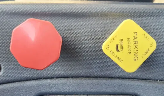 Picture of (Used) 2016 Freightliner Cascadia 113, MISCELLANEOUS DASH SWITCHES