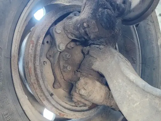 Picture of (Used) 2007 International 9200l, FRONT SPINDLE/KNUCKLE