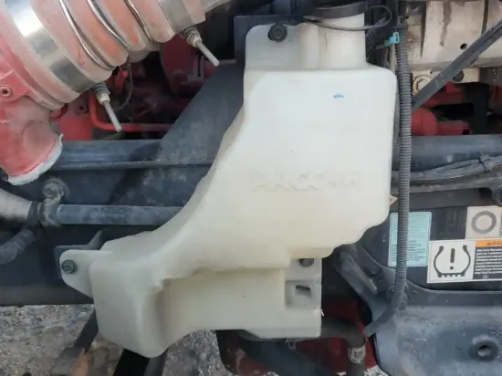 Picture of (Used) 2023 Kenworth T680, WINDSHIELD WASHER RESERVOIR